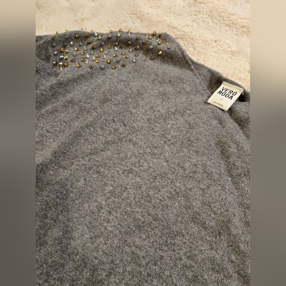 ⚠️Sweater - Picture 3 of 4